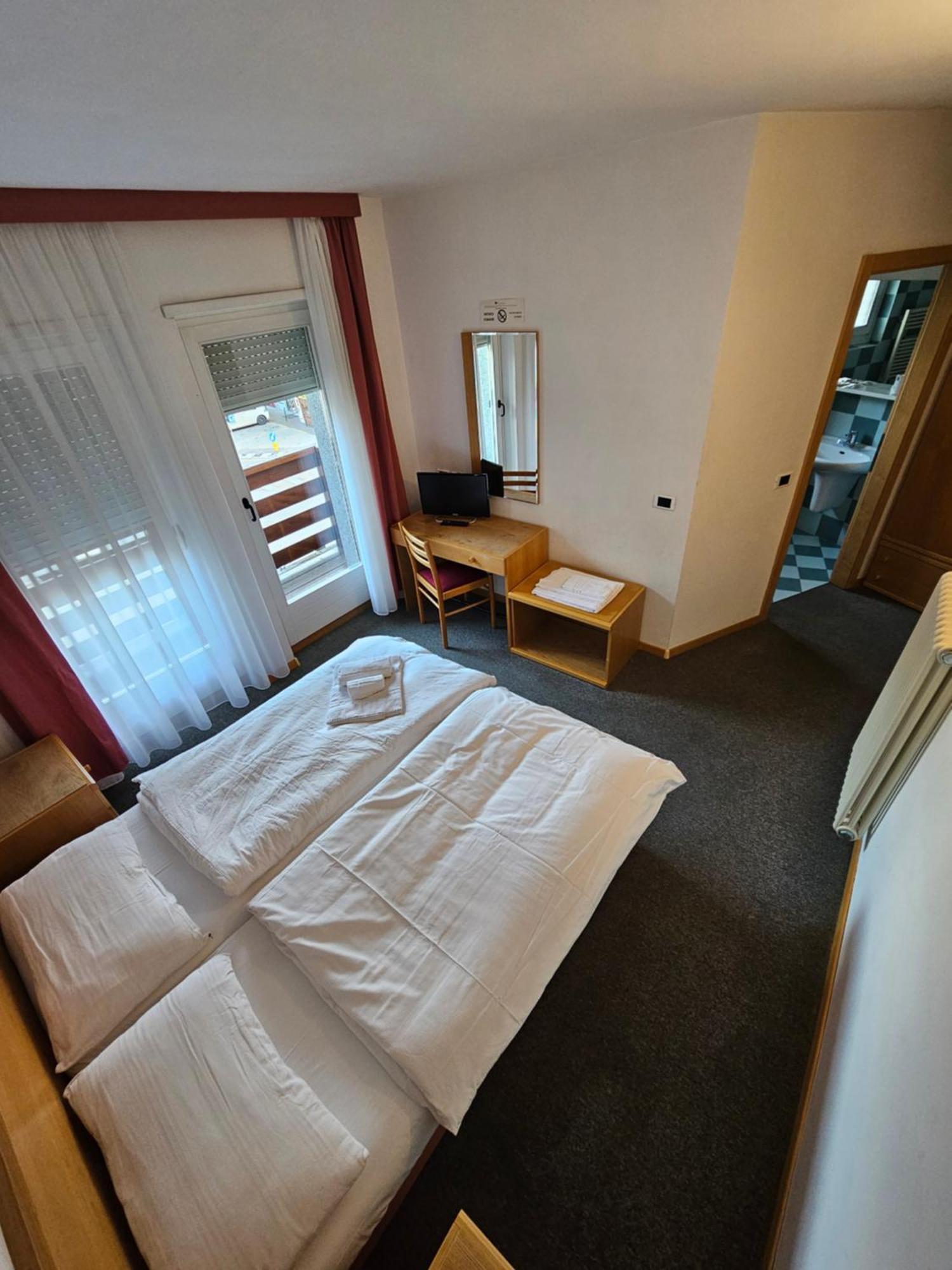 Hotel Ideal Sarche di Calavino Exterior foto